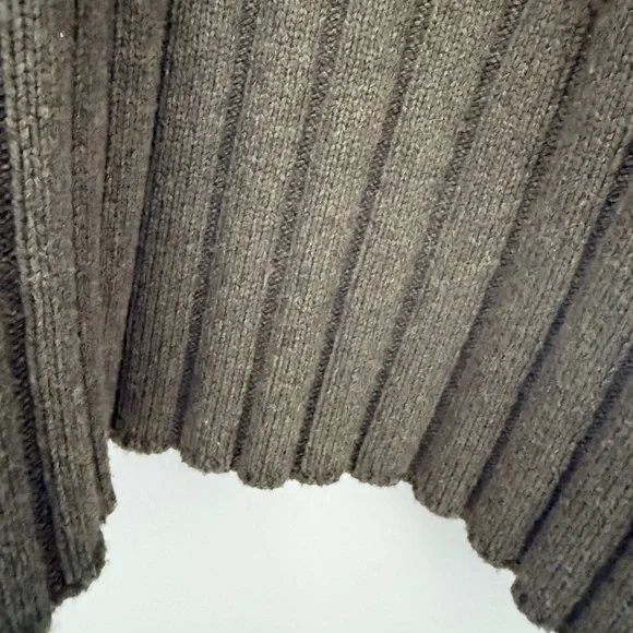 Madewell Olive Roll Neck Sweater XL - Picture 5 of 7